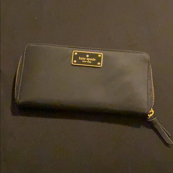 Kate Spade Wallet - Picture 1 of 2